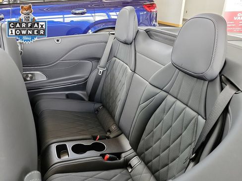 Used 2026 Mercedes-Benz CLE 53 AMG 4MATIC Cabriolet image 5
