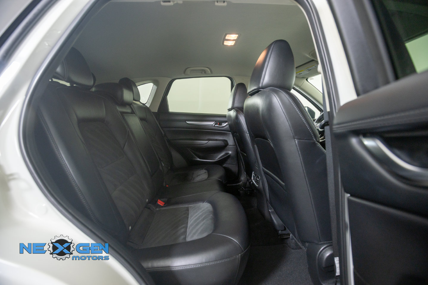 Used 2021 MAZDA CX-5 Touring AWD/4WD image 40