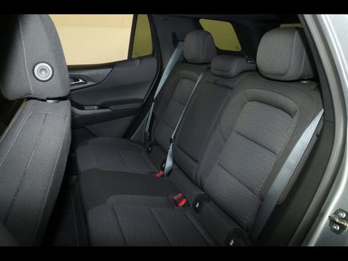 New 2026 Chevrolet Equinox LT AWD/4WD image 24
