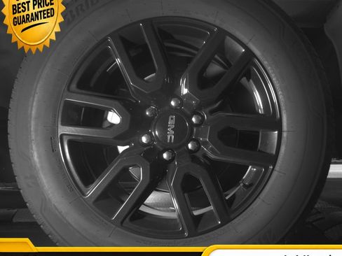 Used 2024 GMC Sierra 1500 Elevation AWD/4WD image 29