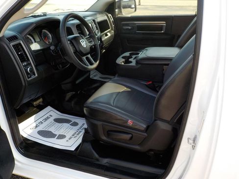 Used 2021 RAM 1500 Tradesman w/ Power & Remote Entry Group image 11