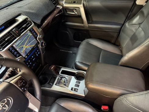 Used 2020 Toyota 4Runner Limited image 35