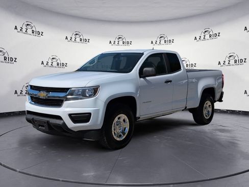 Used 2019 Chevrolet Colorado W/T w/ WT Convenience Package RWD image 3