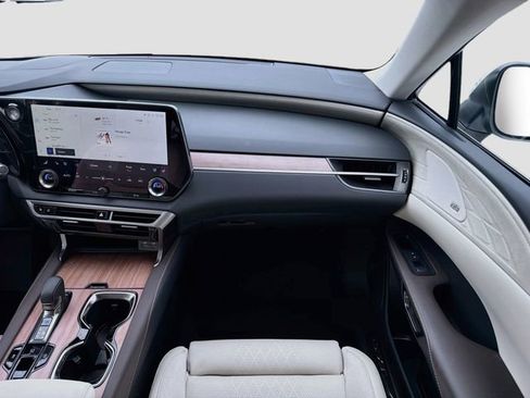New 2026 Lexus RX 350 FWD image 19