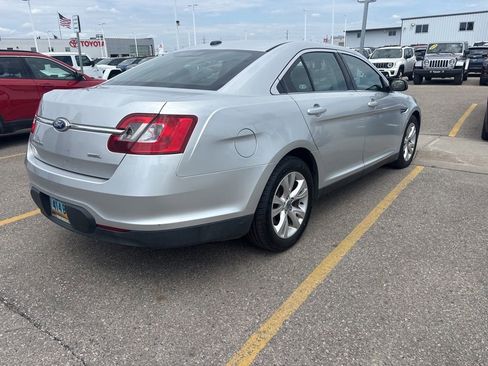 Used 2011 Ford Taurus SEL FWD image 7