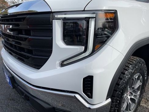 New 2026 GMC Sierra 1500 Pro w/ Pro Value Package AWD/4WD image 9