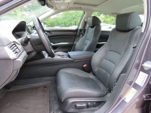 Certified 2021 Honda Accord EX-L image 11