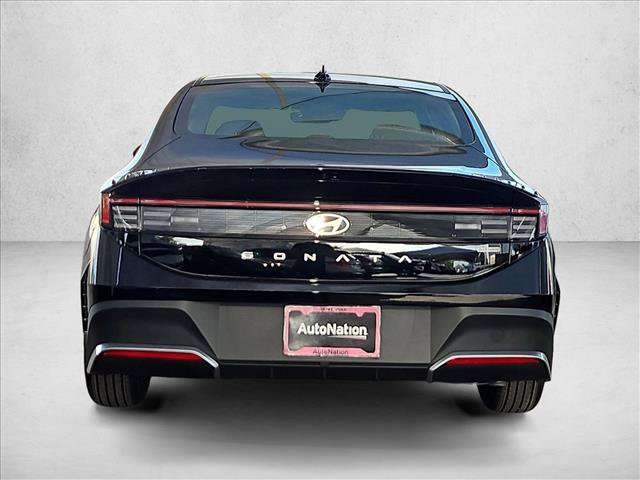 New 2027 Hyundai Sonata Blue FWD image 8