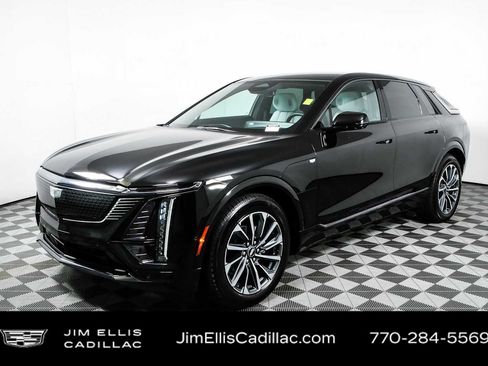 Certified 2024 Cadillac Lyriq Sport RWD image 26