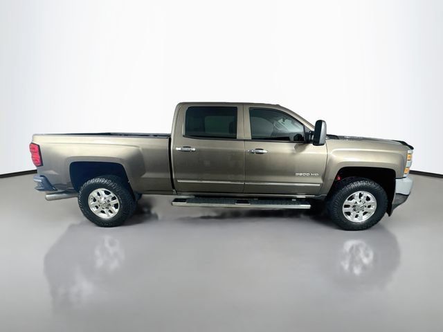 Used 2015 Chevrolet Silverado 3500 LTZ w/ Duramax Plus Package AWD/4WD image 5