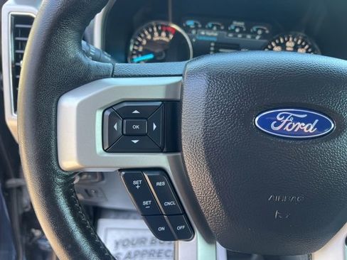 Used 2019 Ford F150 Lariat w/ Trailer Tow Package AWD/4WD image 24