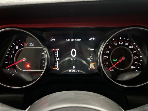 Used 2021 Jeep Gladiator Rubicon image 9