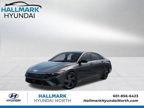 New 2026 Hyundai Elantra SEL FWD image 1