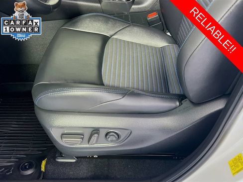 Used 2025 Toyota RAV4 XSE w/ Advanced Technology Package AWD/4WD image 20