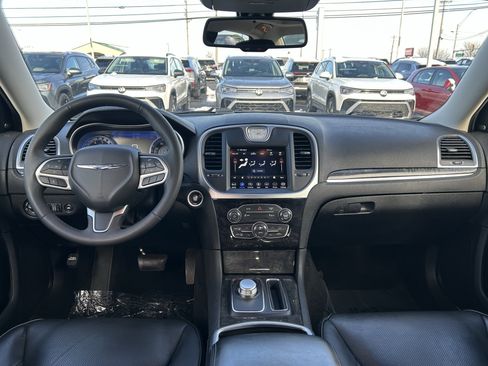 Used 2023 Chrysler 300 Touring L w/ Popular Equipment Group image 9