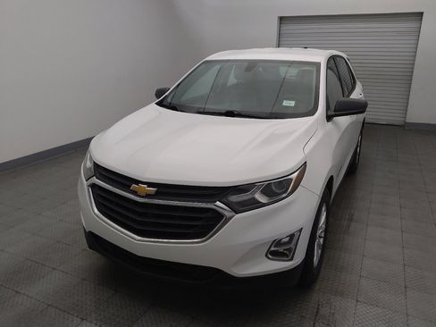 Used 2018 Chevrolet Equinox LS FWD image 15