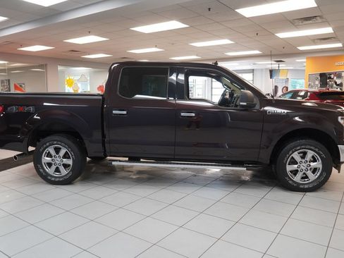 Used 2018 Ford F150 XLT w/ Equipment Group 302A Luxury AWD/4WD image 12