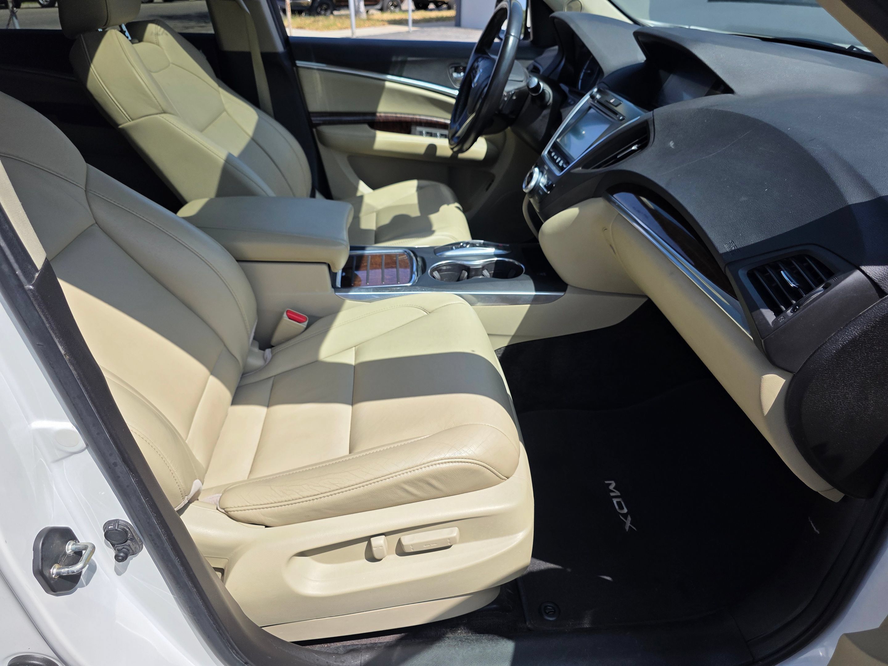 Used 2018 Acura MDX FWD image 10