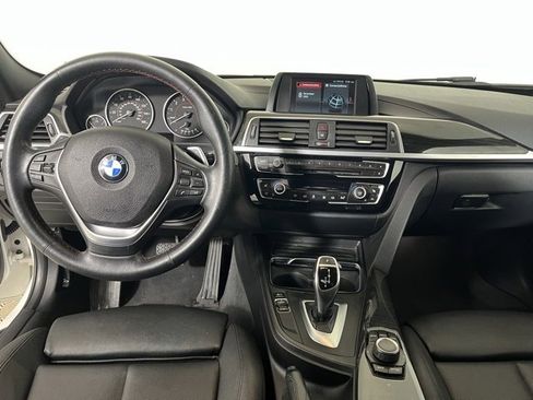 Used 2018 BMW 330i xDrive Sedan w/ Convenience Package image 13