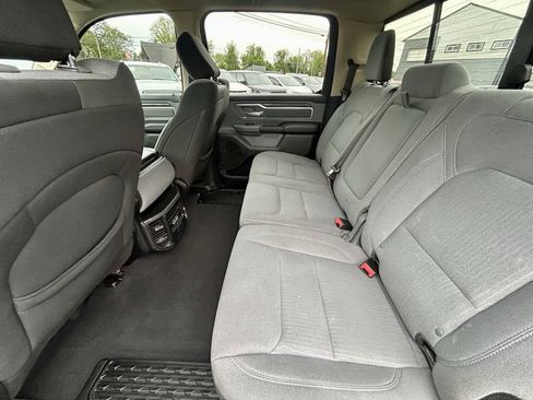Used 2019 RAM 1500 Big Horn AWD/4WD image 12