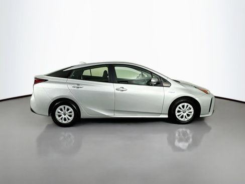 Used 2022 Toyota Prius L Eco FWD image 9