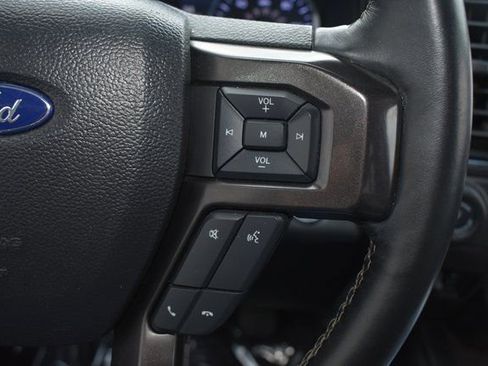 Used 2021 Ford Expedition Limited image 23