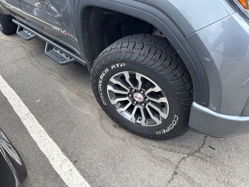 Used 2021 GMC Sierra 1500 AT4 image 4