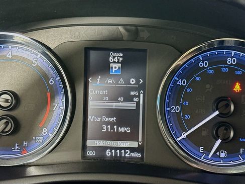 Certified 2018 Toyota Corolla SE image 12