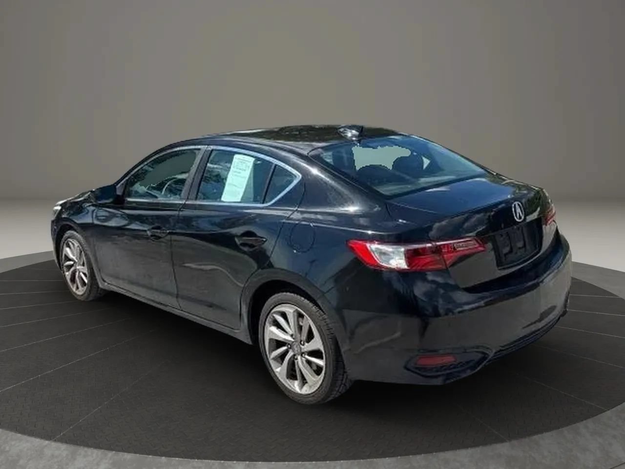 Used 2018 Acura ILX FWD image 7
