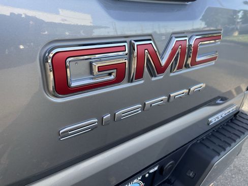 New 2026 GMC Sierra 1500 Elevation image 64