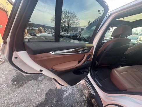 Used 2018 BMW X5 xDrive35i image 12