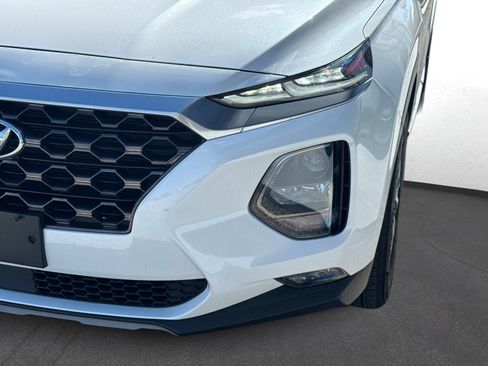 Used 2020 Hyundai Santa Fe SEL w/ Convenience Package FWD image 9