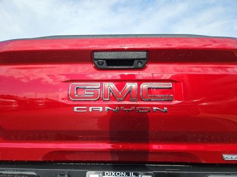 New 2026 GMC Canyon Elevation w/ Convenience Package image 6