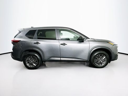 Used 2024 Nissan Rogue S AWD/4WD image 10