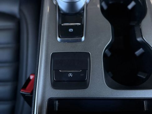 Used 2023 Ford Edge SEL w/ Convenience Package image 35