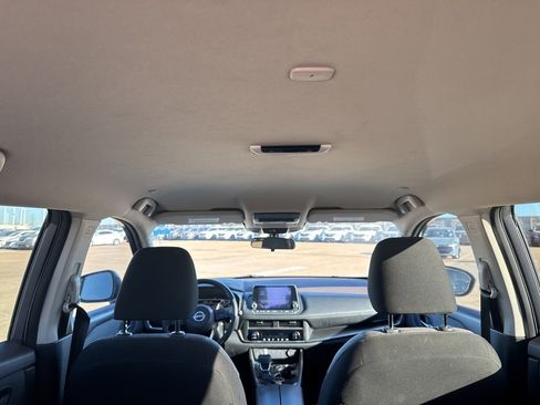 Certified 2023 Nissan Rogue SV image 19