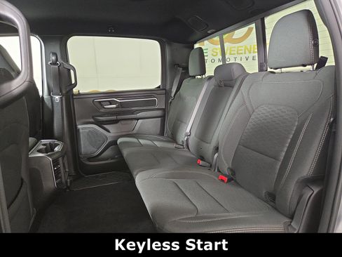 Used 2025 RAM 1500 Big Horn AWD/4WD image 13