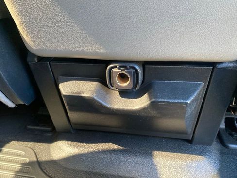 Used 2019 Ford F250 XL w/ Power Equipment Group AWD/4WD image 39