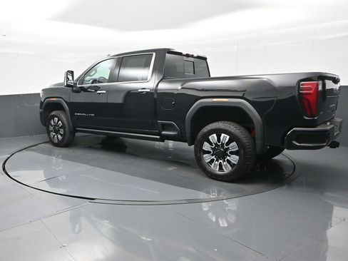 New 2025 GMC Sierra 2500 Denali w/ Technology Package image 6
