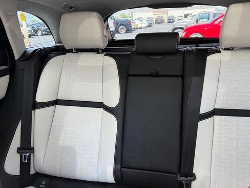 Used 2019 Land Rover Range Rover Velar R-Dynamic HSE AWD/4WD image 11