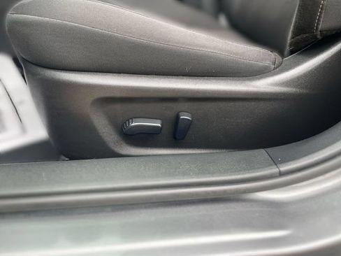 Used 2025 Nissan Altima 2.5 SV FWD image 16