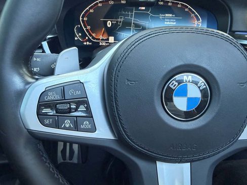 Used 2022 BMW 540i 540i w/ M Sport Package image 17