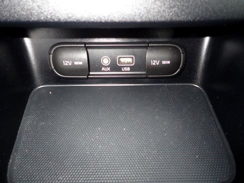 Used 2021 Kia Forte LXS image 19