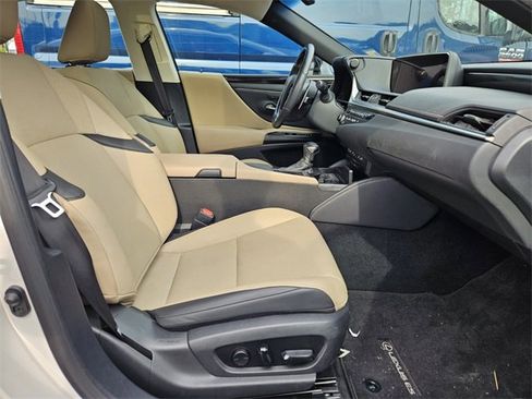 Used 2020 Lexus ES 350 w/ Premium Package image 7