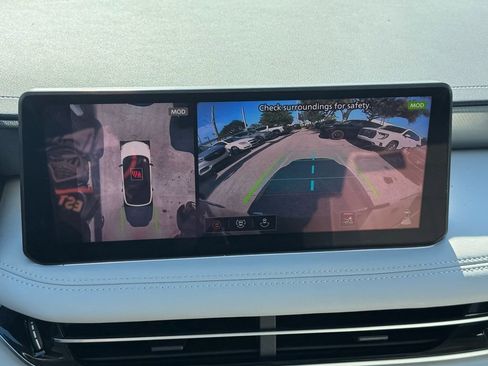 Certified 2026 INFINITI QX60 Luxe w/ Cargo Package FWD image 23