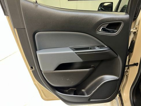 Used 2022 Chevrolet Colorado Z71 AWD/4WD image 26