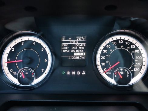 Used 2018 RAM 1500 Express image 27