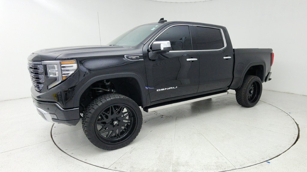 Used 2026 GMC Sierra 1500 Denali Ultimate AWD/4WD image 3