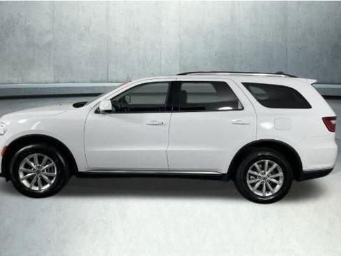 Used 2022 Dodge Durango SXT w/ Anodized Platinum Package image 1