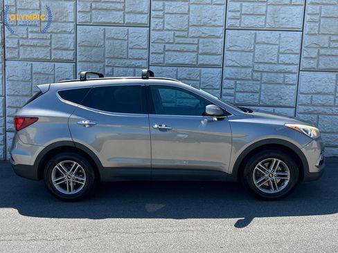 Used 2018 Hyundai Santa Fe Sport w/ 2.4L Tech Package 04 image 8